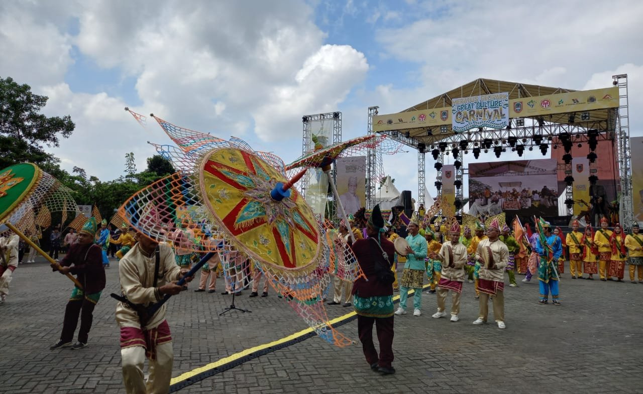 Kalsel Gelar Meratus Geopark Great Culture Carnival dan Rekor MURI Kain Sasirangan