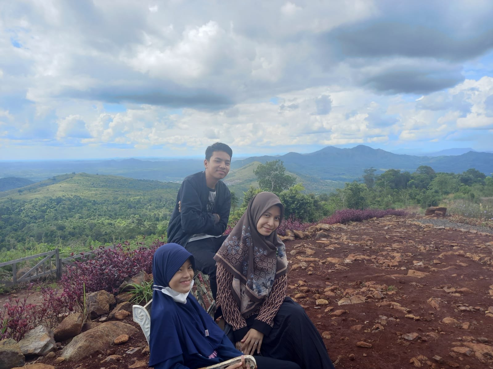 Tahura Sultan Adam Destinasi Wisata Alam Favorit di Kalsel