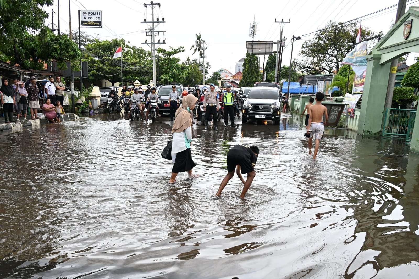 Hadapi Cuaca Ekstrem, Kemenhub Tingkatkan Kesiagaan di Seluruh Moda Transportasi