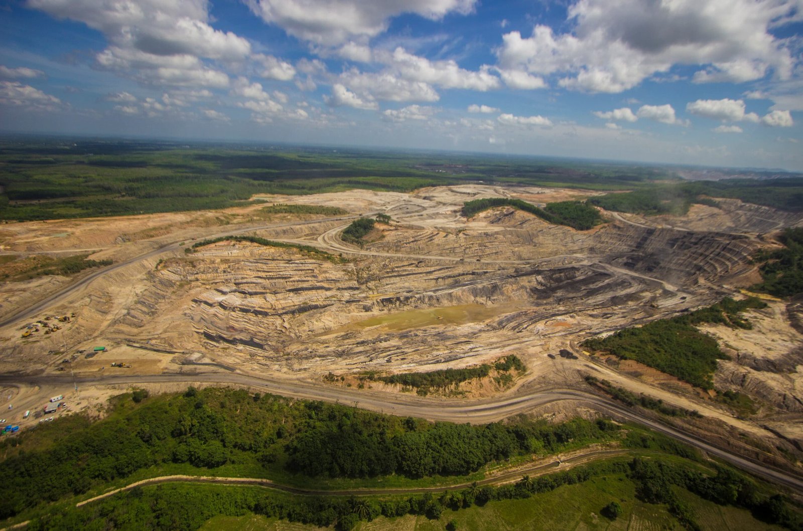 Pemprov Kalsel Akui Kurangnya Pengawasan Aktivitas Tambang dan Perkebunan