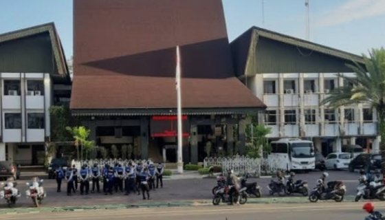 Miris Pemko Banjarmasin Pilih Pengadaan Mobil Listrik dan Hapus BPJS Warga Miskin