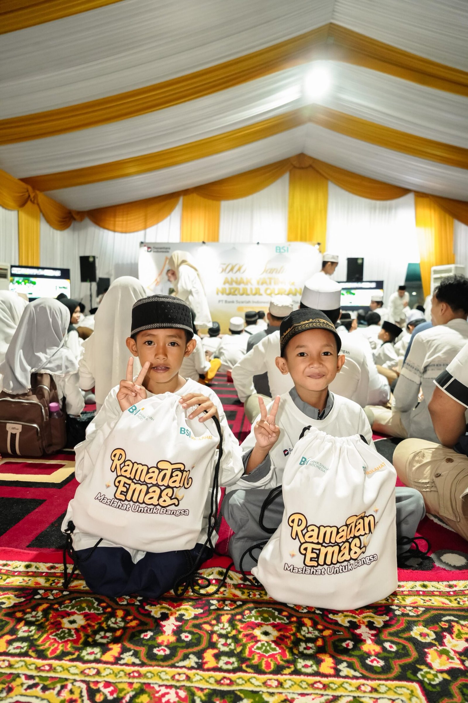 5.000 Anak Yatim Terima Santunan Serentak di Seluruh Indonesia