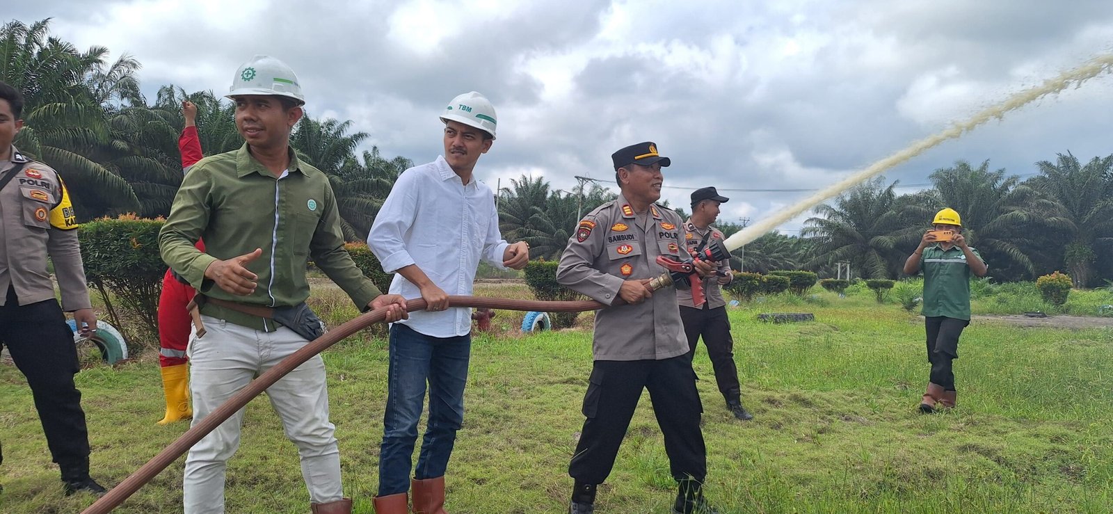 PT Tri Buana Mas Perkuat Kolaborasi Pencegahan Karhutla      
