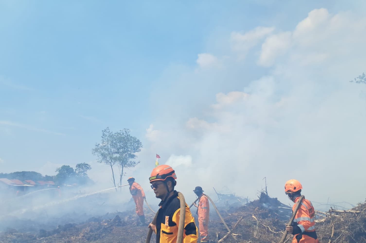 34.262 Titik Api Kepung Kalimantan