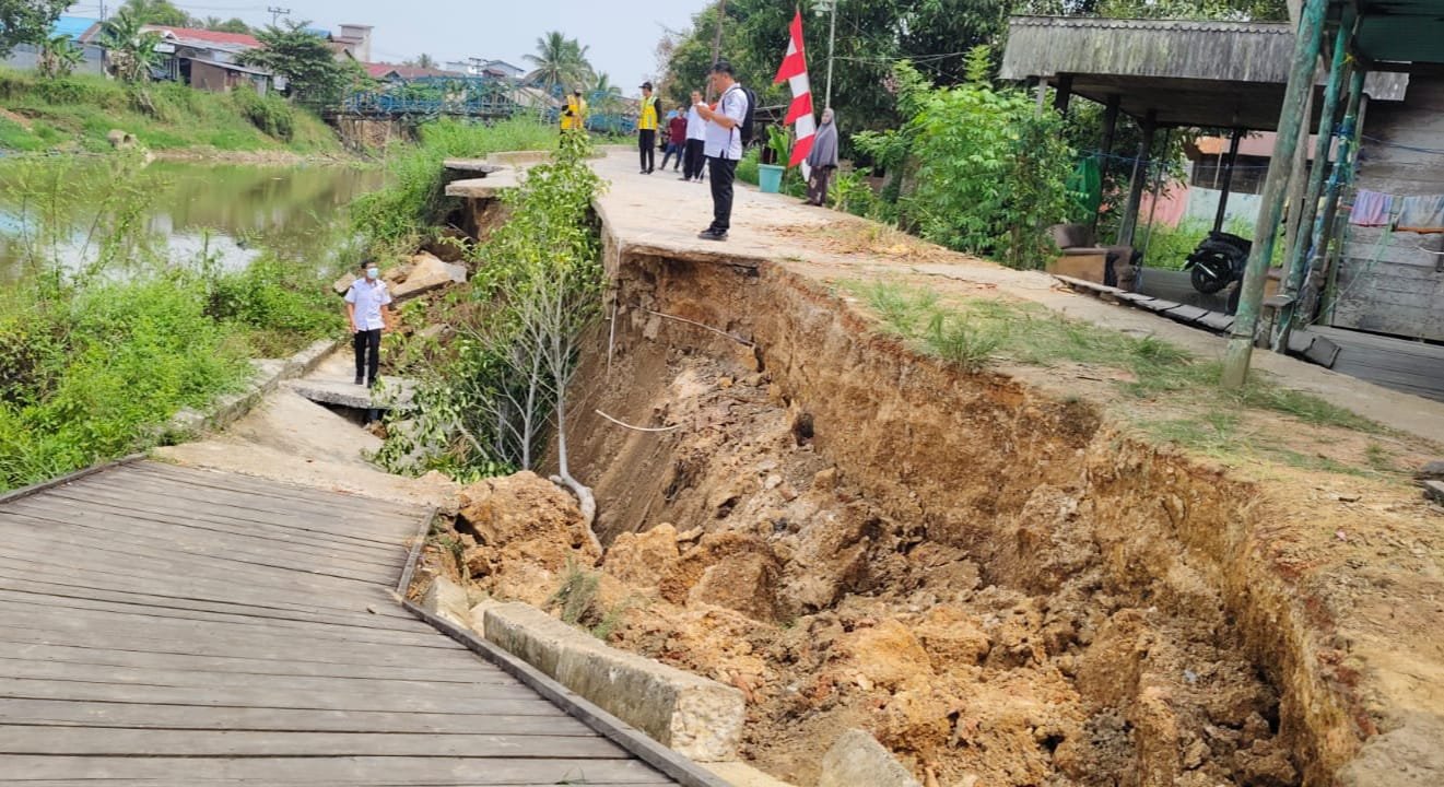 Kemarau Picu Tanah Amblas di Sejumlah Daerah 