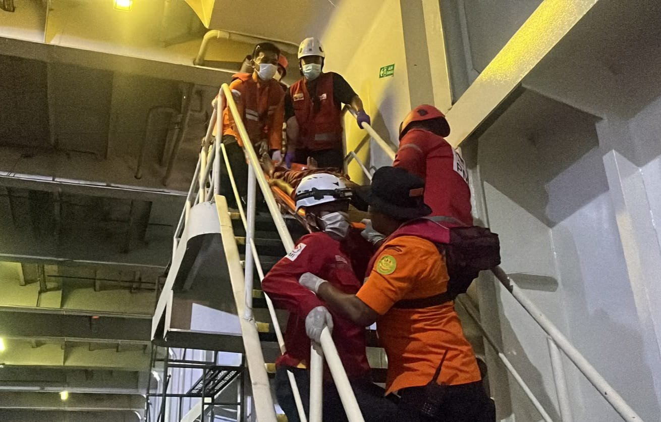 Lebih Seratus Penumpang Belum Ditemukan Operasi SAR Dimasifkan